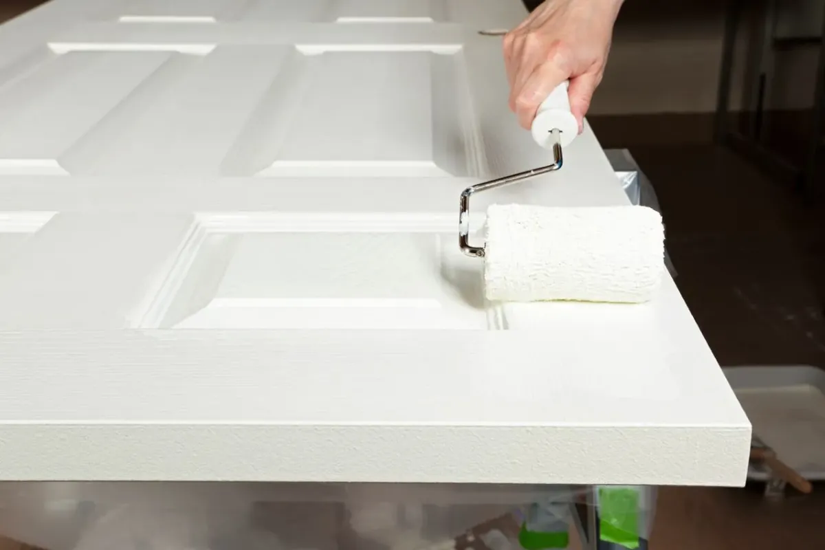 peindre les portes intérieures